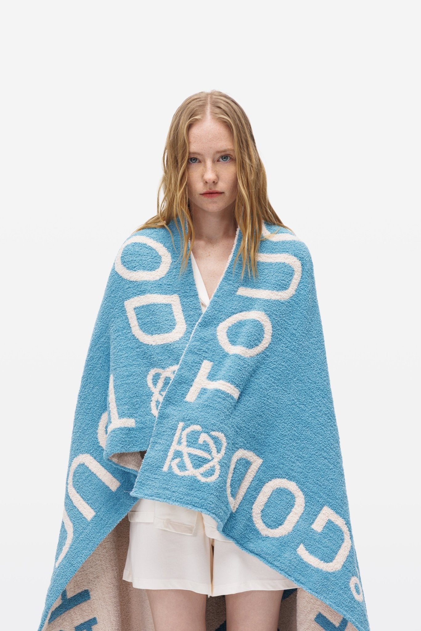 TOG Classic Aqua Blue Plush Microfiber Throw Blanket - Throw - Touchofgod.co