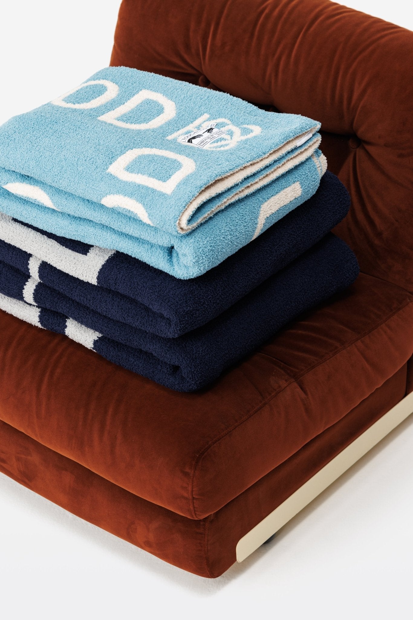 TOG Classic Aqua Blue Plush Microfiber Throw Blanket - Throw - Touchofgod.co